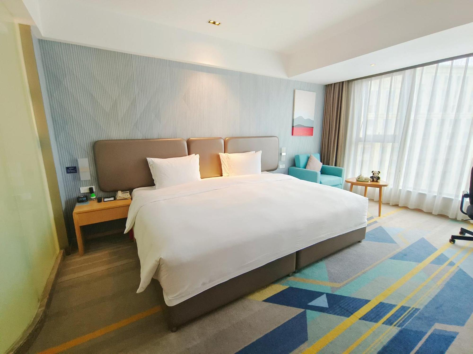 Holiday Inn Express Chengdu Tianhe By Ihg Pixian Esterno foto